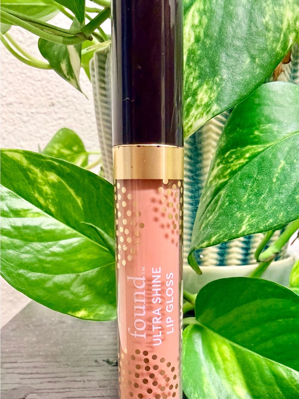 found Ultra Shine Lip Gloss — Shade 300 Buff